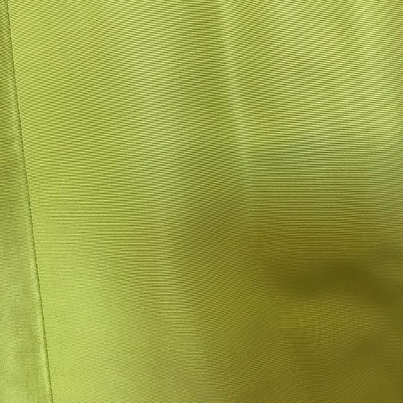 J Crew 100% Silk dress Lovely shade of lime green - Picture 7 of 7